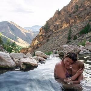 Meet your Posher, Christia